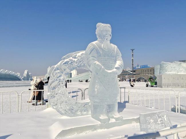 尔滨冰马俑，一场独特的冰雪盛宴安排上了