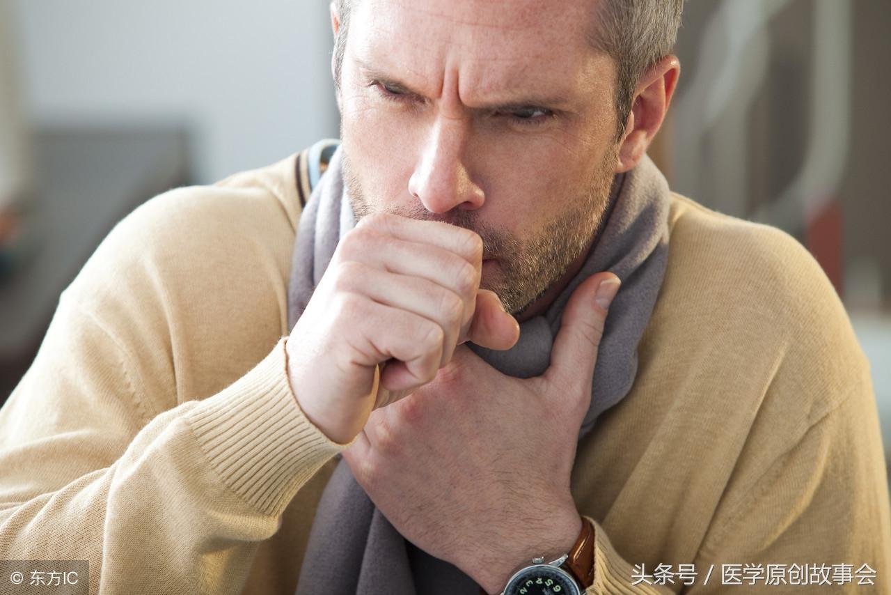 医生边吸烟边给患者做核磁共振，透视医学伦理与职业素养的缺失