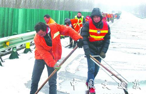 多地返程遇雨雪，一场意料之外的洗礼